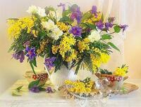 Без бренда «Букет из мимозы и колокольчиков в вазе» в Воронеже в интернет-магазине  Без бренда «Букет из мимозы и колокольчиков в вазе» в Воронеже